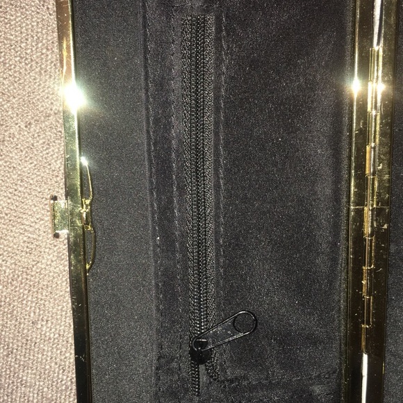 GUESS wallet - Picture 5 of 6